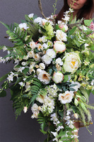 Premium Palace, kompozycja nagrobna w misie