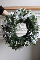 Zimowy Wieczór, zimowy wianek na drzwi