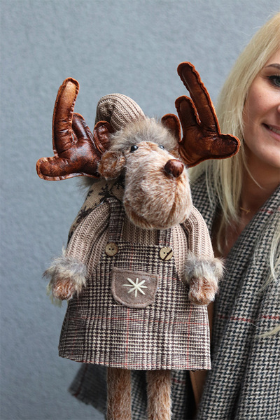 Reny Skandynawskie B, laleczka zimowa stojąca, dziewczynka