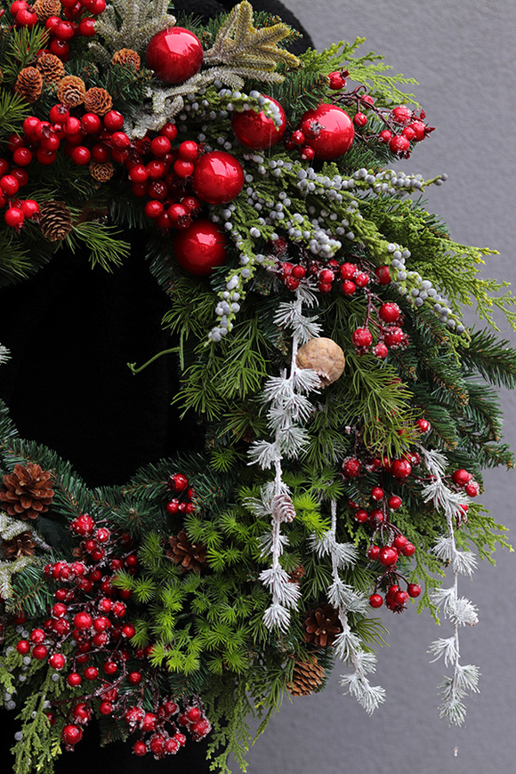 Little Town Forest, świąteczny wianek na drzwi