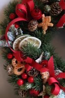 Wigilia Nova, świąteczny wianek z suszem	