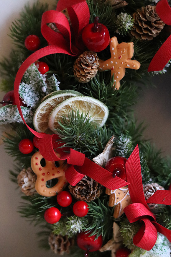 Wigilia Nova, świąteczny wianek z suszem	