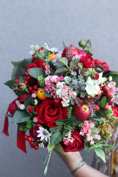 Czerwone Marzenie, jesienna kompozycja w naczyniu