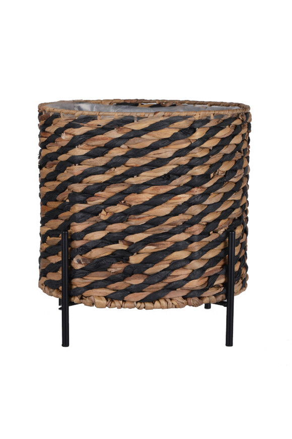 Boho House, pleciona osłonka w stojaku kwietnik