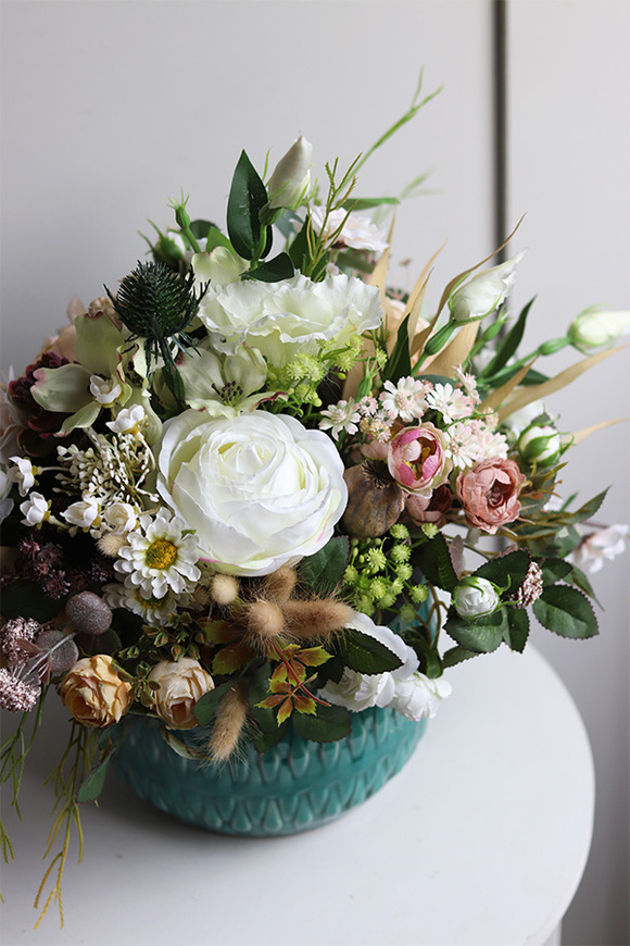 Tymona, kompozycja kwiatowa