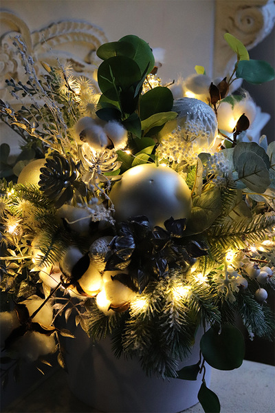 White Winter, biały flowerbox zimowy LED