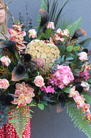 Big Dorissa, komplet dekoracji nagrobnych