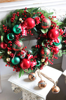 Apart American Christmas, świąteczny wianek do powieszenia