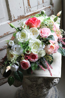 Laosina, kompozycja kwiatowa w naczyniu, wym.30x65cm