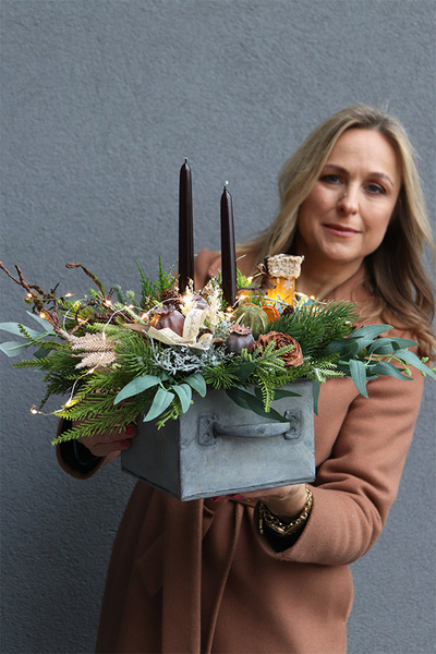 Industrial Big LED, świąteczny stroik w metalowej szufladzie