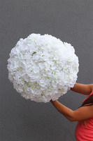 White Provance XL, bogaty kosz z hortensjami, wys.59cm