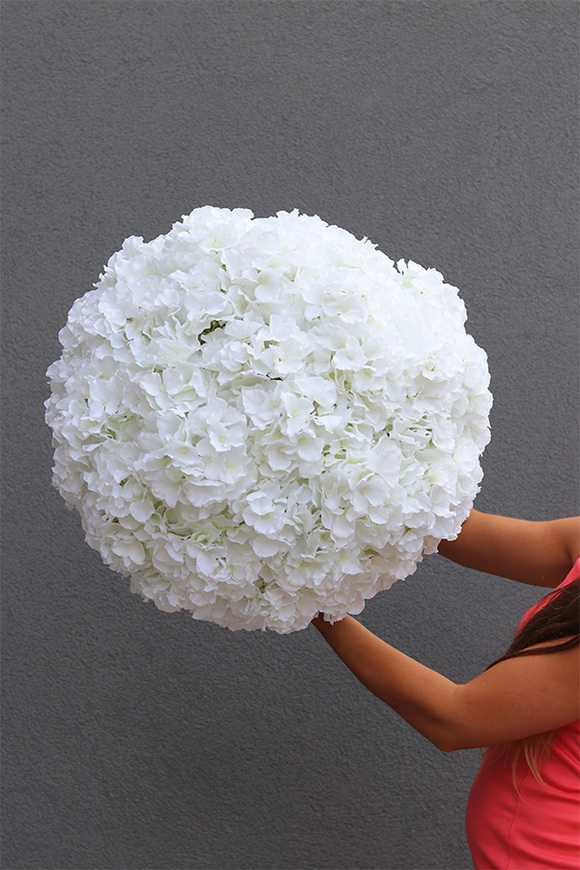 White Provance XL, bogaty kosz z hortensjami, wys.59cm