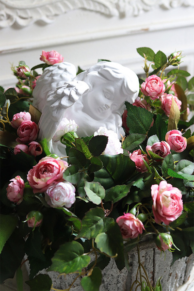 Anielska Róża, dekoracja nagrobna w skrzynce, wym.33x63cm