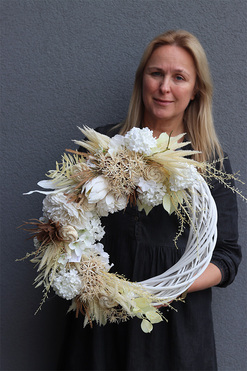 Boho Modern, asymetryczny wianek na drzwi, śr.45cm