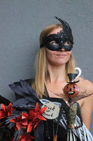 Halloween Ball, efektowny jesienny wianek na drzwi