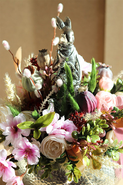 Bunny Sella New, stroik wielkanocny z zającem, wym.31x32x18cm