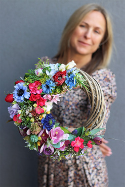 Lolla, wianek na drzwi z chabrami i makami, śr.29cm 