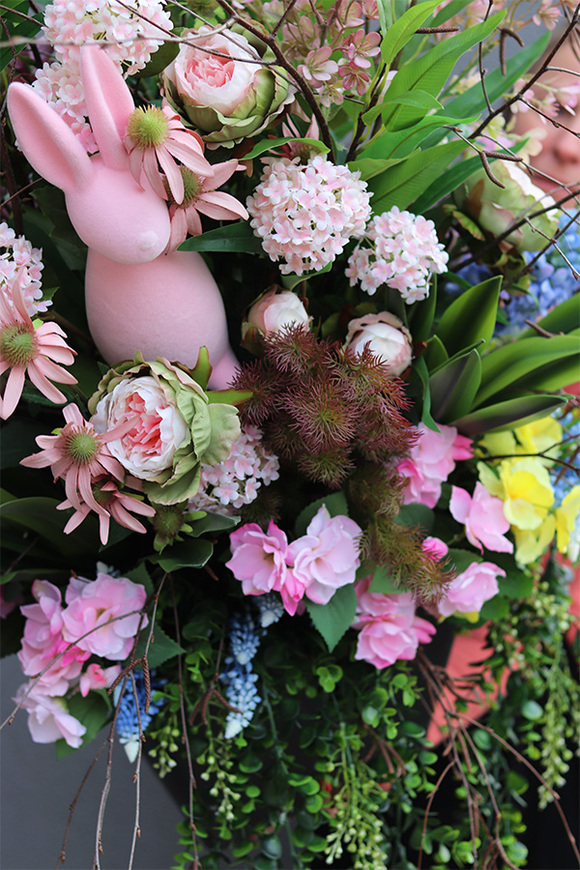 Spring Elenia, zielona kompozycja z trawami do donicy Klienta