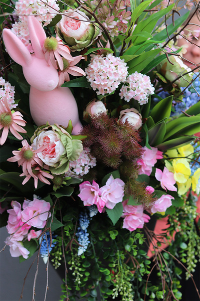 Spring Elenia, zielona kompozycja z trawami do donicy Klienta