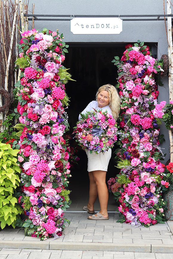 Pink Beauty, szeroka girlanda kwiatowa