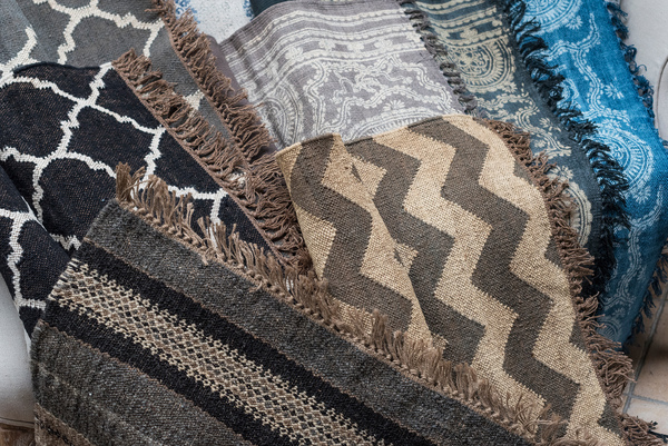 EcoEtno ręcznie barwiony dywan, szary, wym.120x180cm