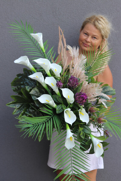 Kalla Andalouse, kompozycja nagrobna w misie