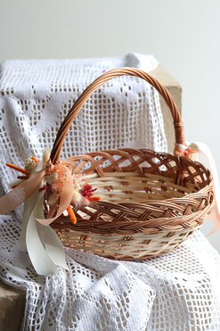 OD RĘKI Pomarańczowa Wielkanoc, dekorowany koszyczek na święconkę, wym.27x25cm