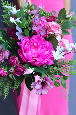 Pink Redutta, fuksjowy bukiet z kokardą, dł.55cm