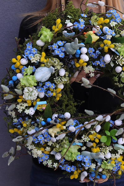 Spring Design, wiosenny wianek na drzwi