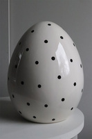 Black Easter, jajko wielkanocne figurka