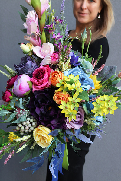 Hussa, kolorowy bukiet nagrobny, dł.74cm 