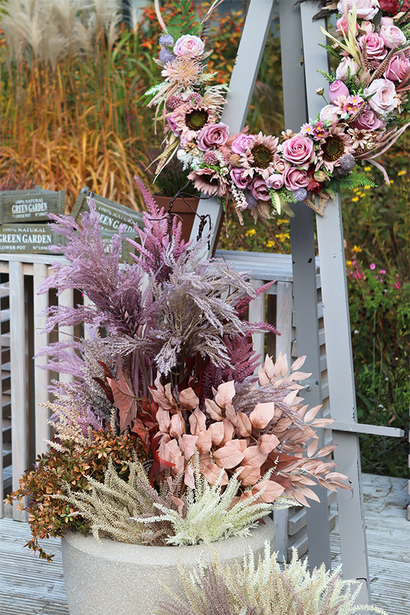 Wrzosowisko Creme Fall, jesienna dekoracja w ceramicznej donicy