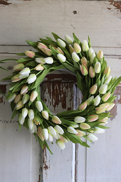 bardzo elegancki wianek z tulipanów, Witaj Wiosno New