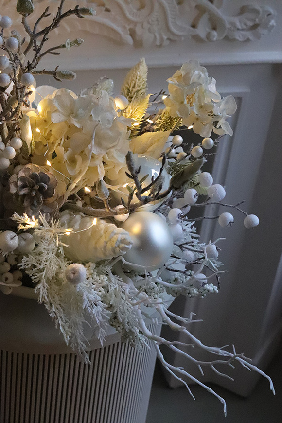 White Carol, zimowa kompozycja w osłonce