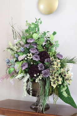 Pałac Ślubów Saute E, kompozycja kompozycja w naczyniu klienta, wys.135cm/85cm 