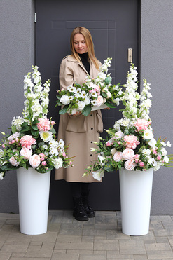 Ursena Mediolan, podłogowa dekoracja kwiatowa, wys.147cm