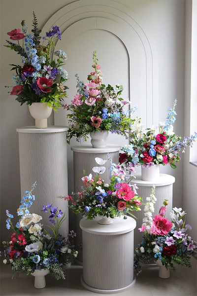 Kreonata, kwiatowy wianek na drzwi