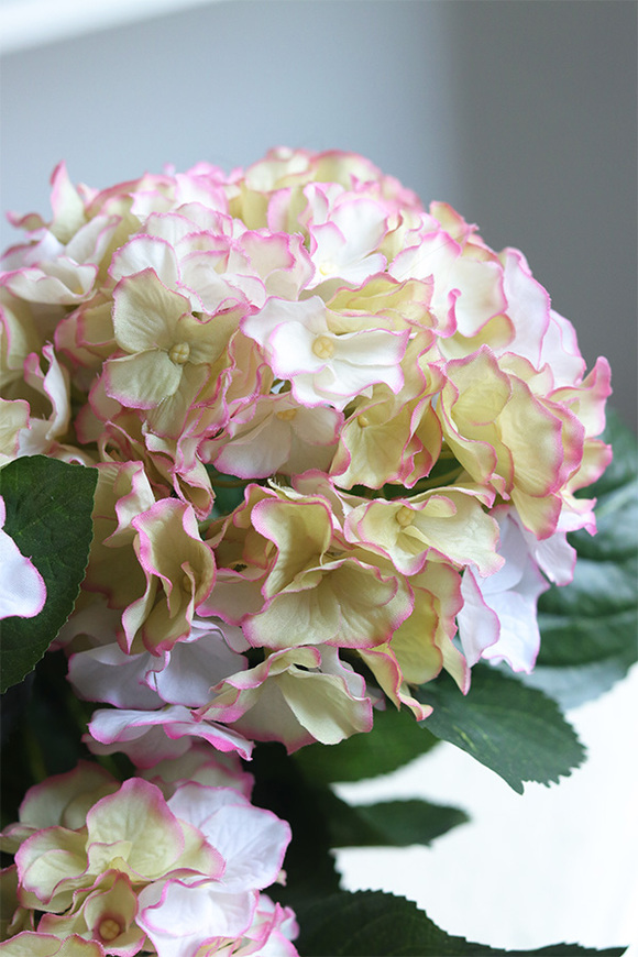 doniczkowa hortensja Kremowo-Różowa, wysokiej jakości sztuczne kwiaty