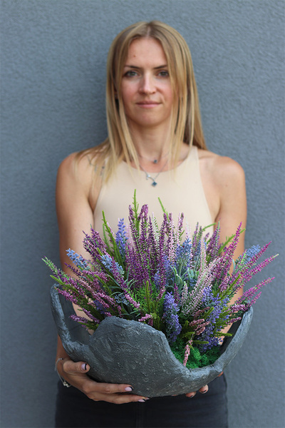 Wrzosy Volcan New, nowoczesna kompozycja nagrobna, wys.32x52cm