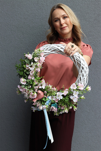 Grennia Spring, wiosenny wianek dekoracyjny