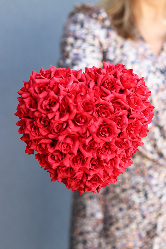 serce z czerwonych róż, Miłość 2