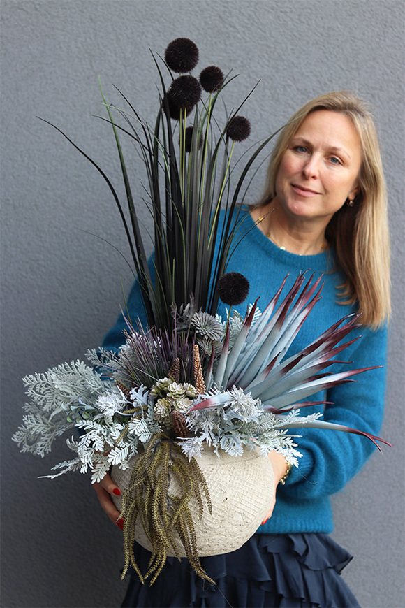 Mortario Sirocco, kompozycja roślinna w naczyniu