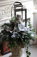 Angelo Winter Frozen 2, kompozycja nagrobna z lampionem