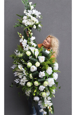 Weronika, komplet dekoracji nagrobnych, wiązanka+bukiet