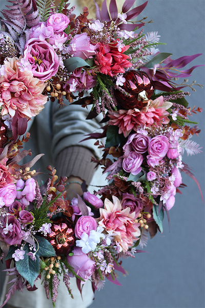 Pink Pumpkins, jesienny wianek z białymi dyniami