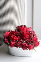 Heartino Red, kompozycja nagrobna w kształcie serca