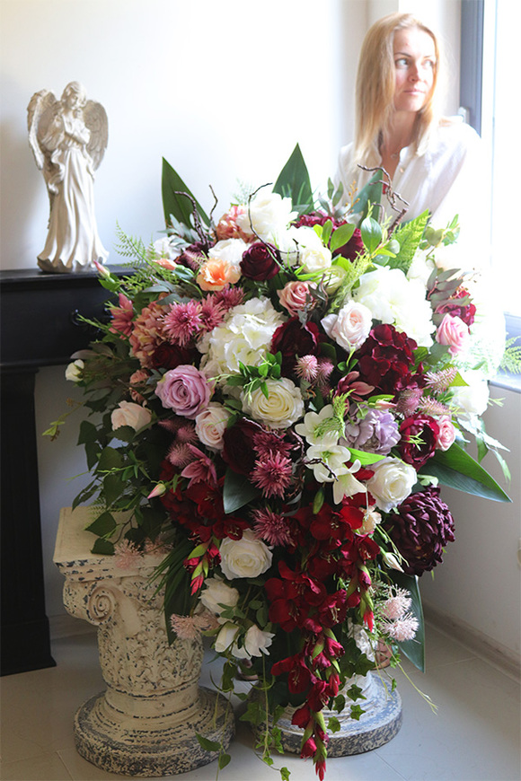 Excelsior Big, kompozycja kwiatowa nagrobna