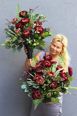 Astry Bordo Love, komplet dekoracji nagrobnych, kompozycja + bukiet