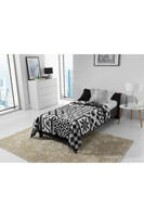 Makao, miękki koc z frędzlami