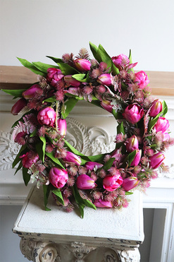 wiosenny wianek Tulipanowy Ciemny Róż, śr.47cm